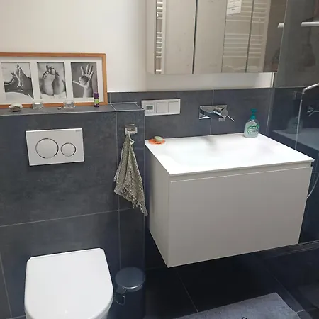 Ubytování v soukromí Guest With Private Shower And Toilet Near Salzburg