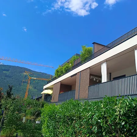 Guest With Private Shower And Toilet Near Salzburg Privat bolig