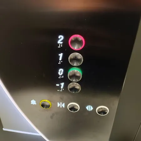 Guest With Private Shower And Toilet Near Salzburg *