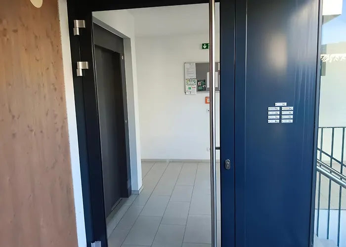 Guest With Private Shower And Toilet Near Salzburg Accommodatie bij particulieren Kuchl